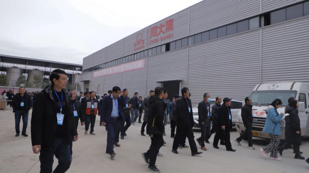 甘肅鄉(xiāng)村振興考察團(tuán)赴雙亞集團(tuán)進(jìn)行參觀考察